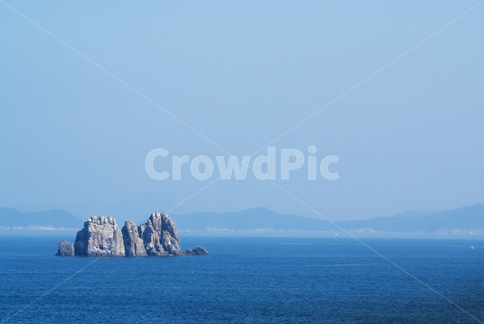 바다,하늘,섬,풍경,산,자연,풍경,nature,landscape,land,땅,outdoors,옥외,ocean,대양,sea,water,물,promontory,곶,shoreline,해안선
