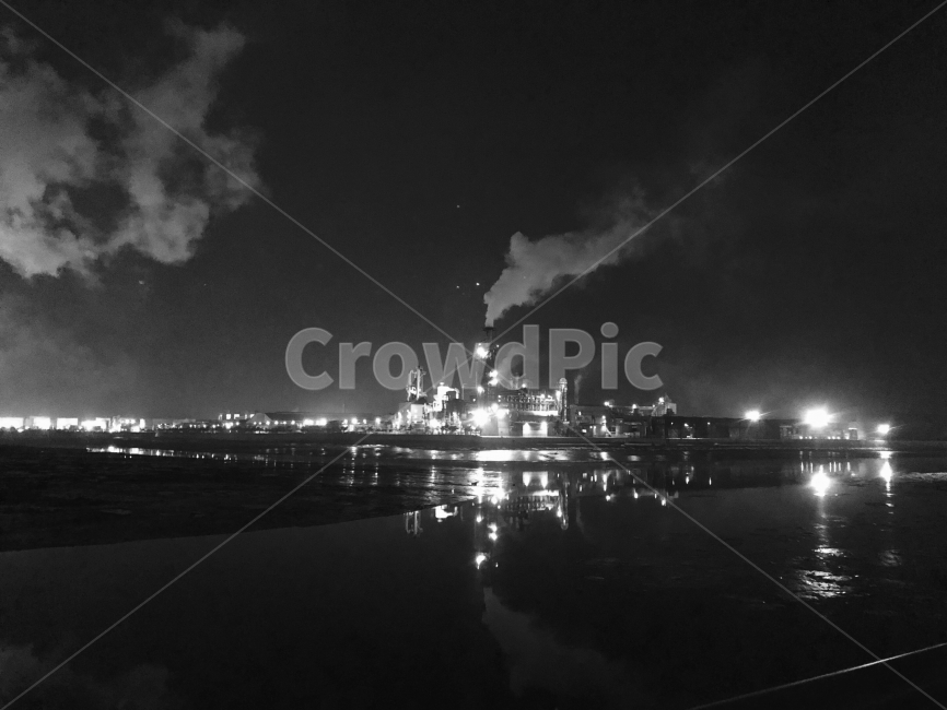 흑백,바다,서해,인천,공장,연기,굴뚝,흑백,모노톤,monochrome,black and white,산업,industry,industrial,제조업,manufacturing business,manufacturing industry
