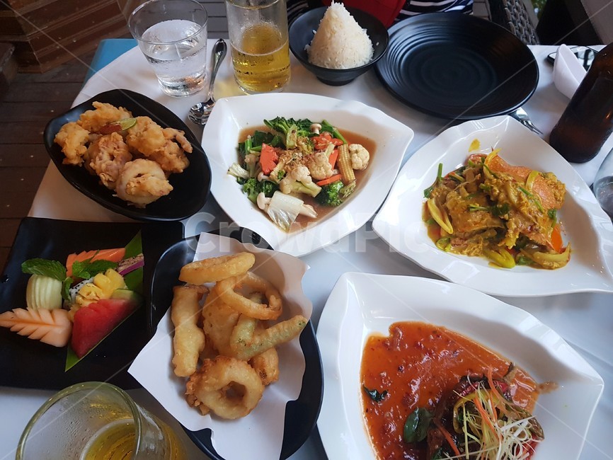 식사,food,음식,요리,태국,태국요리,과일,튀김,meal,dish,푸팟퐁커리