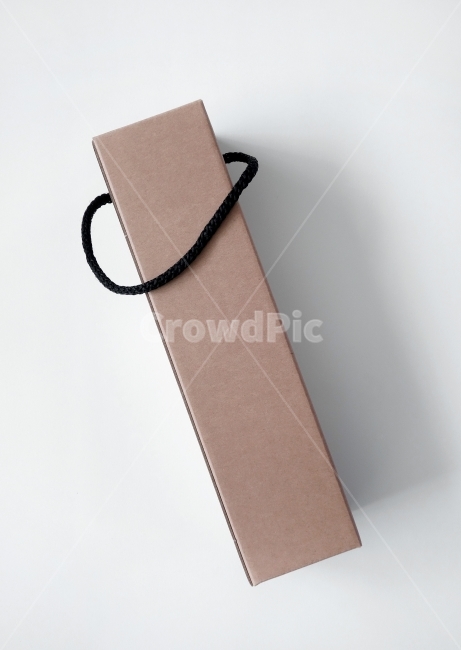 와인상자,패키지,포장,선물상자,소품,데코,와인박스,prop,object,box,winebox,gift,packing,decoration,whitebackground,사물,물건,오브젝트,thing,object,matter,연출,컨셉,콘셉,direction,concept,누끼,remove background