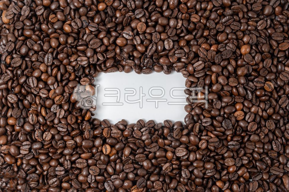 coffee beans,Roasted Coffee,beverage,coffee,plant,white background,bean,food