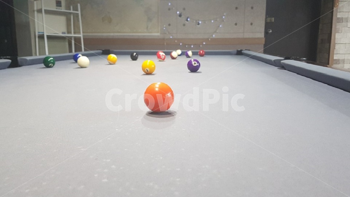 room,장난감,당구,ball,포켓볼,색깔,공