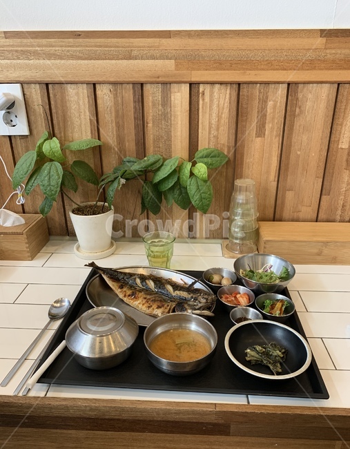 자반,생선구이,한끼식사,식사,음식,음식,식재료,요리,food,cook,meal,dishes,food reserves,한식,한국음식,한국요리,korean food,korean dishes,korean meal,korean cook