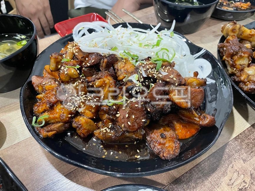 족발,매운족발,불족발,고기,음식,food,plate