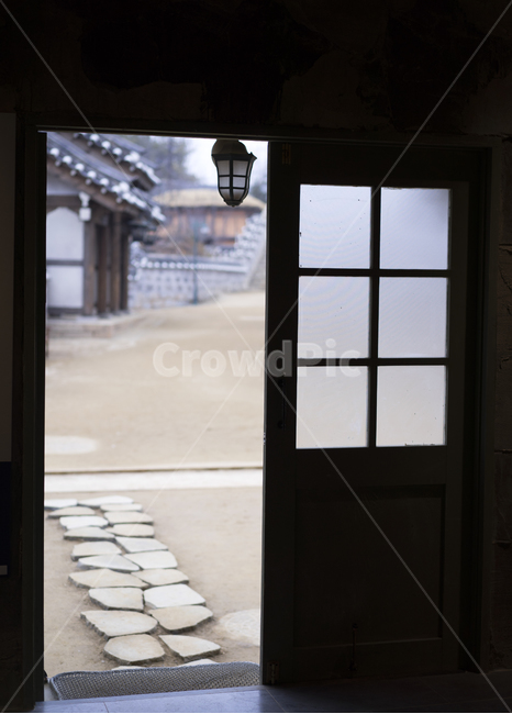 문,입구,출구,한옥,기와집,한국전통,한국문화,korean traditional,korean culture,건축물,건물외관,exterior,building,structure,architecture,construction