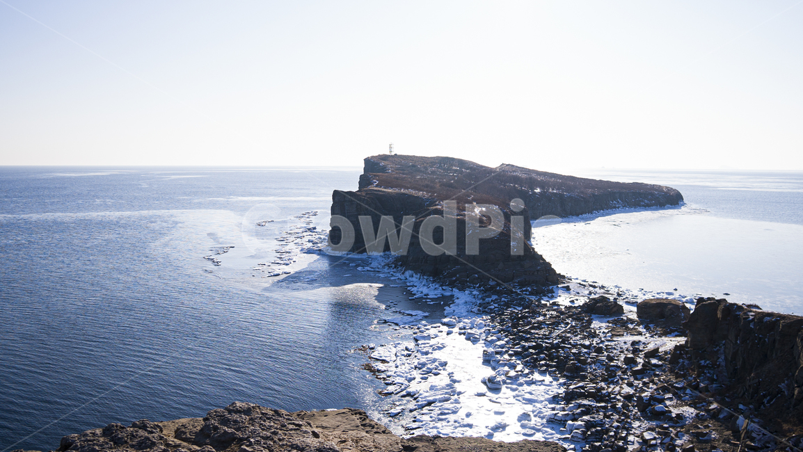 promontory,cliff,곶,낭떠러지,outdoors,옥외,nature,자연,sea,바다,water,물,ocean,대양,루스킨섬,러시아,풍경,자연,풍경,nature,landscape