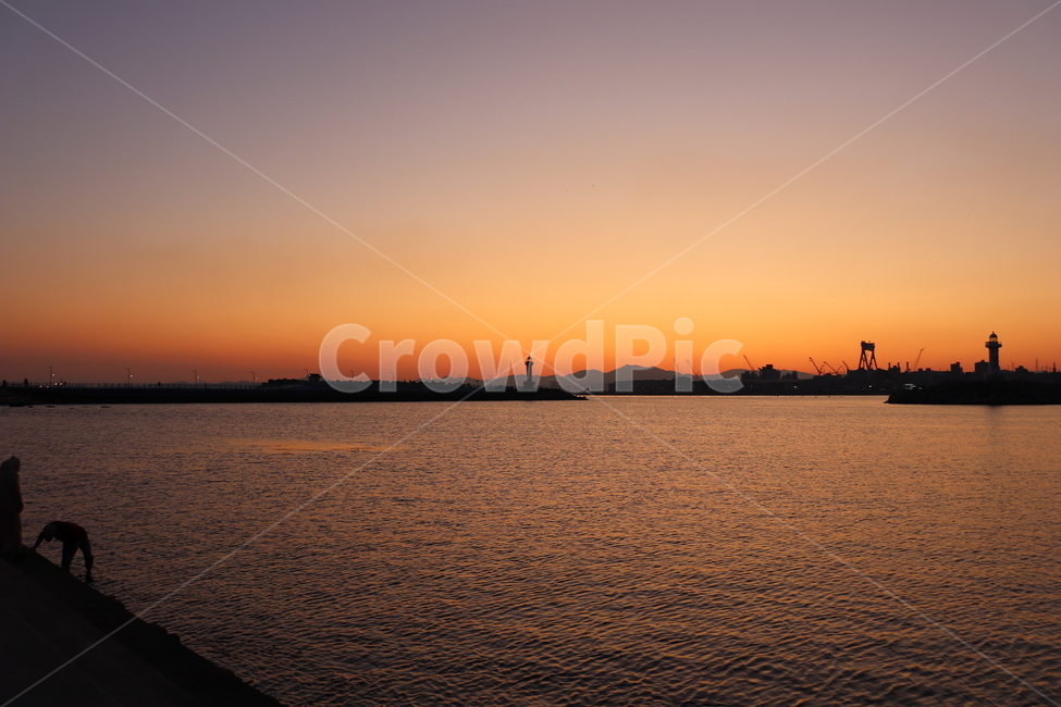 석양,노을,바다,ocean,nature,자연,outdoors,옥외,sunset,일몰,redsky,붉은하늘,sky,dawn,황혼,dusk,하늘,자연,풍경,nature,landscape