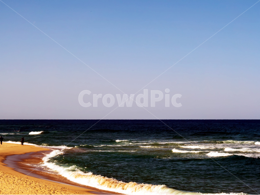water,물,outdoors,옥외,ocean,자연,nature,바다,sea,대양,shoreline,해안선,human,인간,사람,person