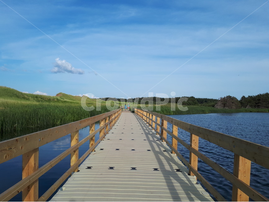 풍경,산책길,자연,평화로움,바다,하늘,다리,캐나다,pei,cavendishbeach,자연,풍경,nature,landscape,사람,인물,인간,human,person,연인,커플,사랑,lover,couple,water,물,waterfront,워터 프론트,port,포트,pier,교각