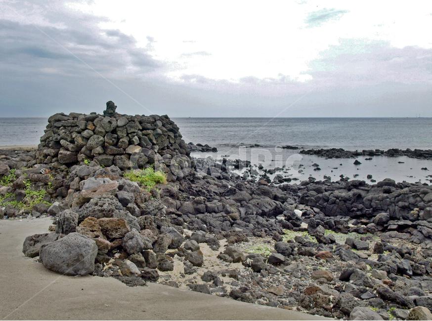 방사탑,신흥리,제주,올레19코스,올레길,바다,자연,풍경,nature,landscape,제주도,jeju,jeju island,rubble,파편