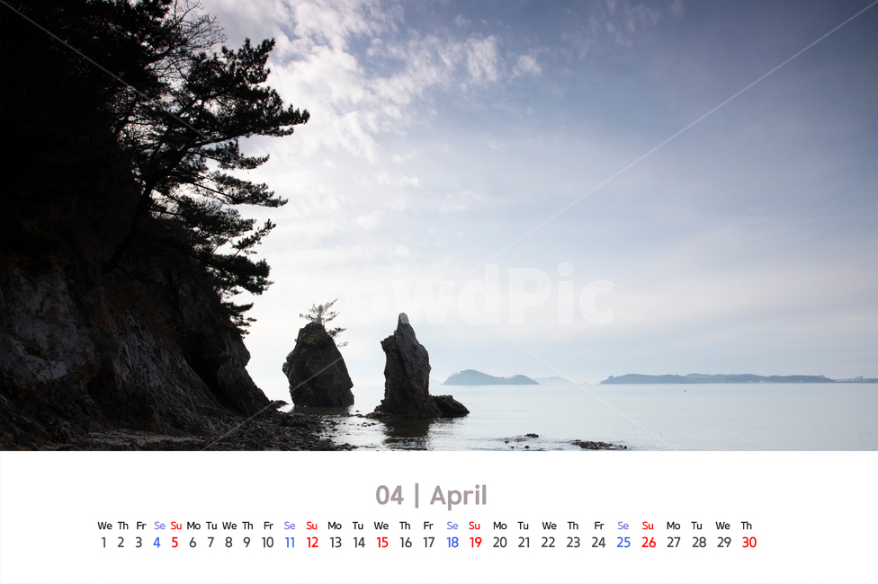 삼봉,충청도,태안,태안군,암초,바위,하늘,파도,바다,섬,구름,소나무,침엽수,조개,풍경,경치,잔잔한,서해,자연,4월,2020년,달력,카렌다