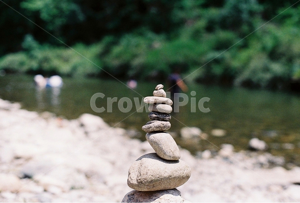 돌쌓기,돌담,강가,유원지,돌,stone,자연,nature,film,filmphoto,필름,한국전통,한국문화,korean traditional,korean culture,종교,신앙,religion,belief,faith