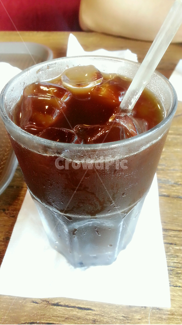 정동진,카페,전동진카페,커피,얼음,빨대,컵,아메리카노,아이스아메리카노,시원함,여름,음료