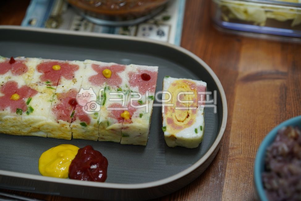 egg,snack,egg roll,food,side dish,ham,healthy food,cooking,home food