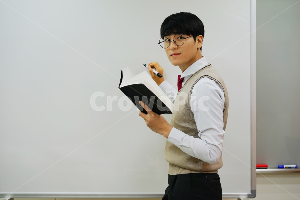수능,교육,학생,교복,시험,강의,수업,고등학생,고3,남고생,남자고등학생,남고,수능시험,기말고사,중간고사,모의고사,exam,quiz,test,학업,공부,남자,남학생,사람,인물,인간,human,person,얼굴표정,facialexpression,face,남성,man,male,학교,education,learning,study,schoo,사람,인물,인간,human,person,남성,남자,man,male,교육,학교,공부,education,learning,study,school