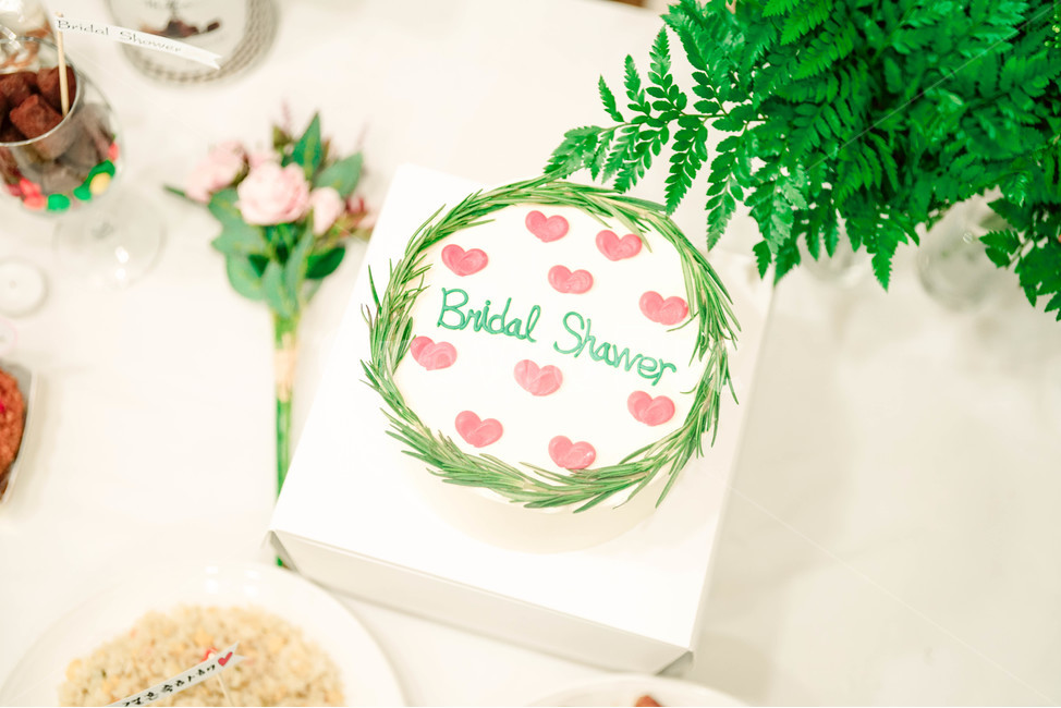 브라이덜샤워,파티,케이크,예비신부,결혼,bridalshower,결혼,혼례,웨딩,wedding,marriage,marry,기념일,축하,anniversary,congratulation,celebrate,celebration,음식,식재료,요리,food,cook,meal,dishes,food reserves,빵,bread,감성,sensible,feeling,색깔,색상,색채,색감,color sense,color sensitivity,feeling of color