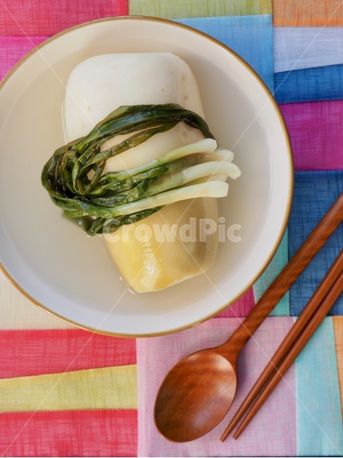 동치미,물김치,한국,한국음식,아시아음식,김치,요리,음식,배경,웰빙,전통음식,waterkimchi,korea,koreanfood,asianfood,kimchi,cooking,food,background,wellbeing,traditionalfood,radish,wave,무,파,음식,식재료,요리,food,cook,meal,dishes,food reserves,채소,야채,vegetables,한식,한국음식,한국요리,korean food,korean dishes,korean meal,korean cook