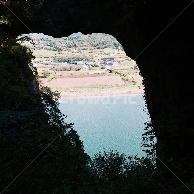 물,water,자연,해안선,석문,동굴,단양
