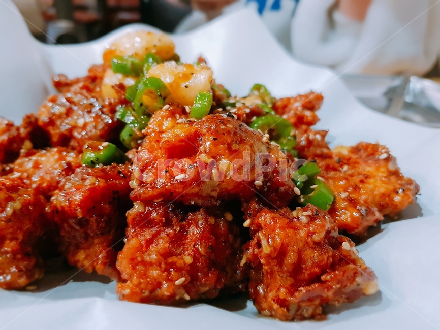 meal,식사,dish,food,치킨,닭,양념치킨,파닭,음식,음식,식재료,요리,food,cook,meal,dishes,food reserves