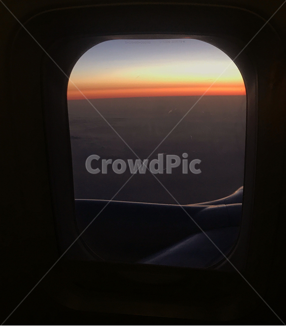 일출,비행기안,기내,sunrise,구름,하늘,창문