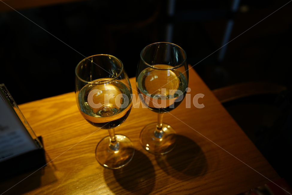 와인,데이트,건배,잔,술잔,음료,마실거리,둘,느낌,감성,감성샷,커플,술,주류,alcohol