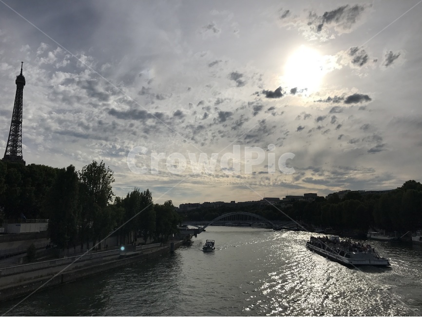 프랑스,야경,풍경,바다,강가,도시,풍경,city,landscape,랜드마크,landmark,tourist attraction,해외,외국,세계,foreign,oversea,world,세계도시풍경,해외도시풍경,외국도시풍경,world cityscape,세계랜드마크,해외랜드마크,외국랜드마크,world landmark,world tourist attraction,교통,교통수단,traffic,transportation,water,물,outdoors,옥외,nature,자연,vehicle,차량,boat,보트