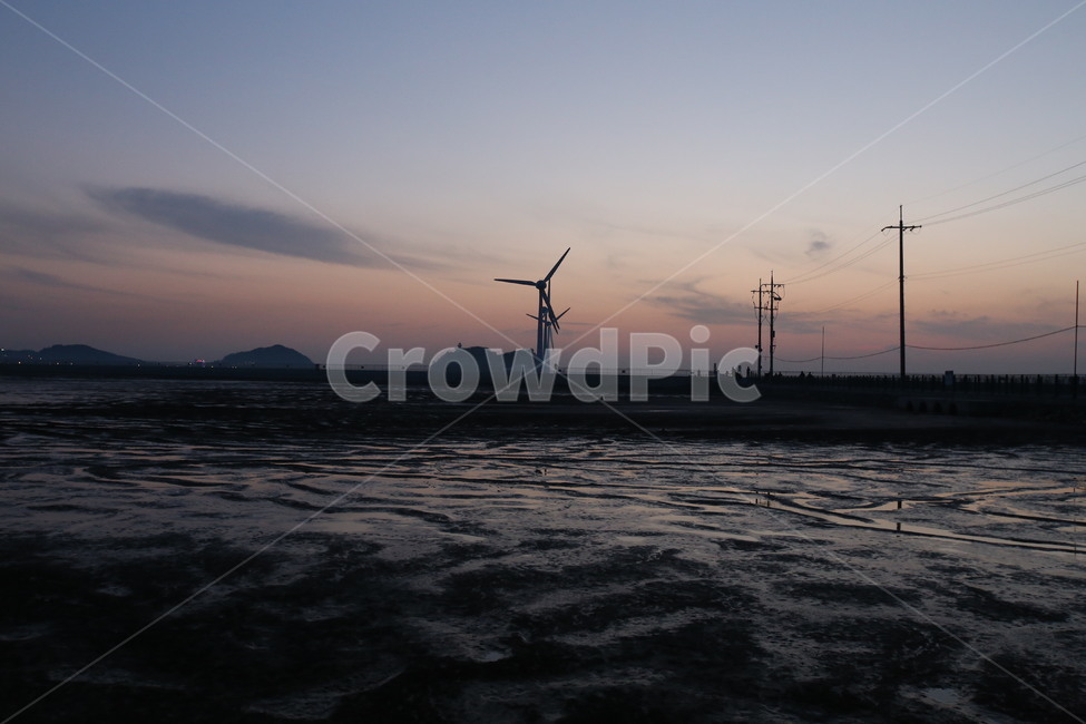 바다,서해바다,노을,풍경,풍차,풍력발전기,하늘,산업,industry,industrial,에너지산업,energy industry,engine,엔진,machine,기계,motor,모터