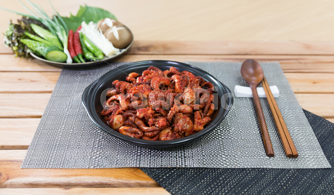 음식,쭈꾸미볶음,식사,안주,쭈꾸미,저녁식사,한식,korea,spicy,오징어볶음,식당,매콤,매운맛,red,맛집,고추장,고춧가루,식재료,요리,cook,reserves,수산물,해산물,fisheryproducts,seafood,한국음식,한국요리,food,dishes,korean,meal,koreancook,맛있다,먹다,맵다,소스,볶음,음식,식재료,요리,food,cook,meal,dishes,food reserves,한식,한국음식,한국요리,korean food,korean dishes,korean meal,korean cook