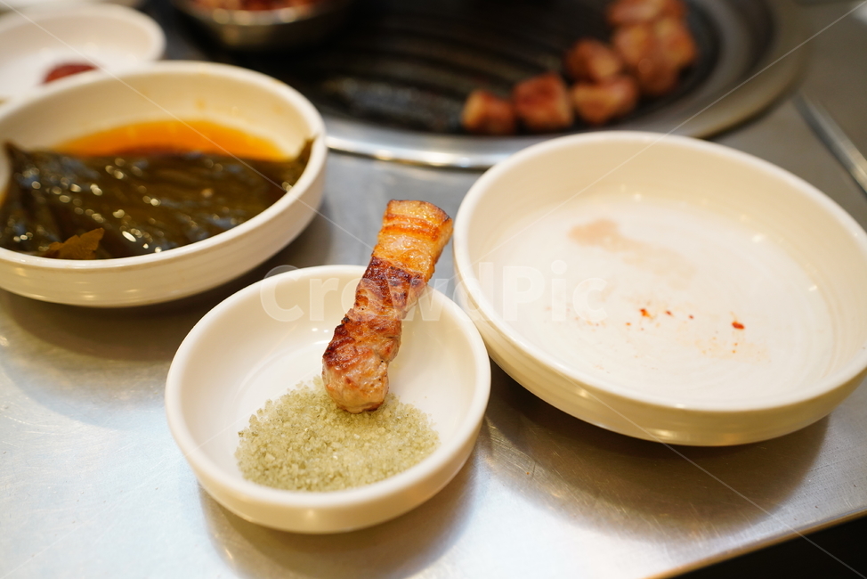 삼겹살,고기,구이,한식,먹방,음식,식사,술자리,술안주,안주거리,먹거리,푸드,육식,육류,돼지,음식,식재료,요리,food,cook,meal,dishes,food reserves,육류,고기,meat