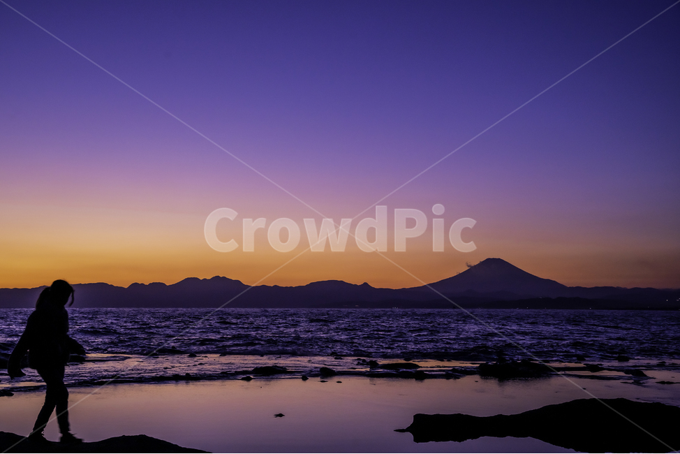person,사람,human,인간,nature,자연,outdoors,옥외,일몰,sunset,바다,sea,ocean,water,물,하늘,밤하늘,sky