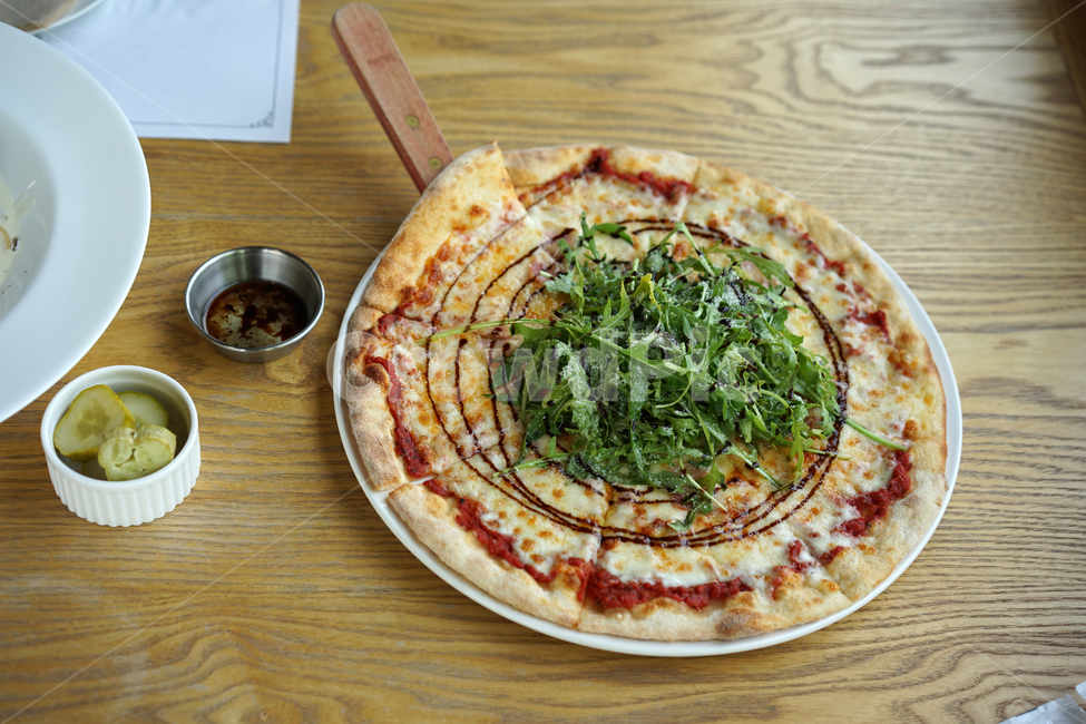 루꼴라,루꼴라피자,피자,이탈리아피자,간식,음식,식재료,요리,food,cook,meal,dishes,food reserves,빵,bread,양식,서양음식,서양요리,western food,western dishes,western meal,western cook