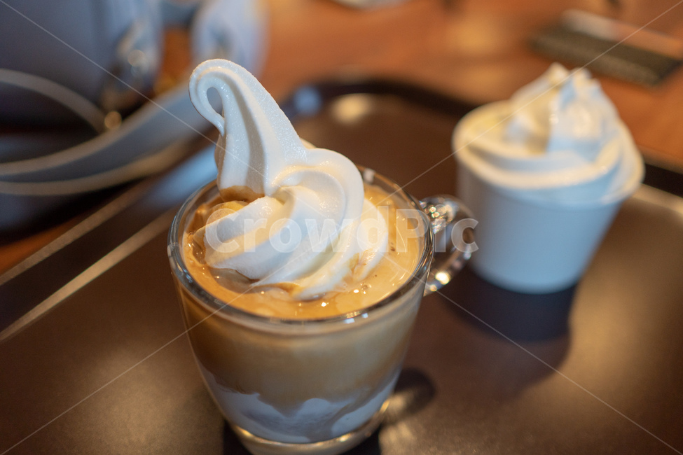 카페,라떼,크림,에스프레소,생크림,커피,달콤한,디저트,sweet,coffee,cafe,cream,white,latte,커피,카페,coffee,cafe