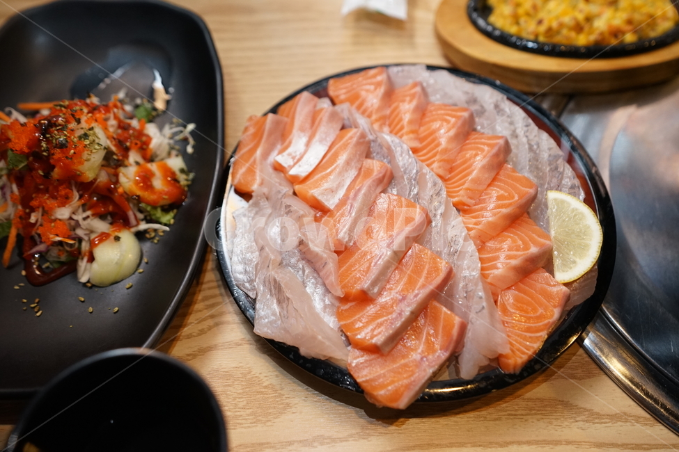 생선,안주,회,횟감,연어,우럭,fish,음식,푸드,식사,술자리,안주거리,물고기,음식,식재료,요리,food,cook,meal,dishes,food reserves,수산물,해산물,fishery products,seafood