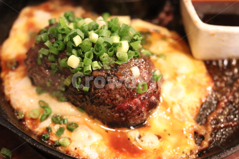 함박스테이크,일본음식,고기,음식,스테이크,음식,식재료,요리,food,cook,meal,dishes,food reserves,양식,서양음식,서양요리,western food,western dishes,western meal,western cook