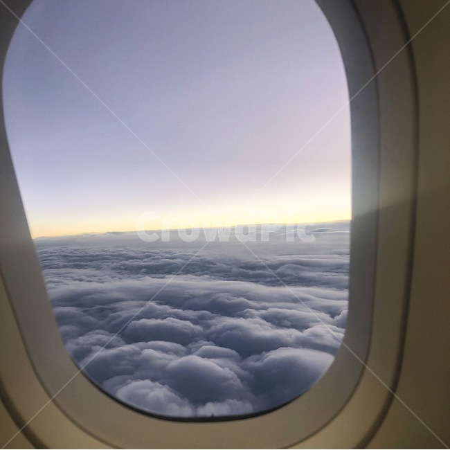 구름,창문,비행기,window,하늘,여행,휴가,traveling,vacation,trip