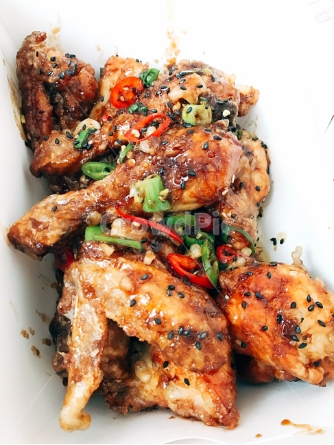 먹방,음식,외식,치킨,배달음식,양념치킨