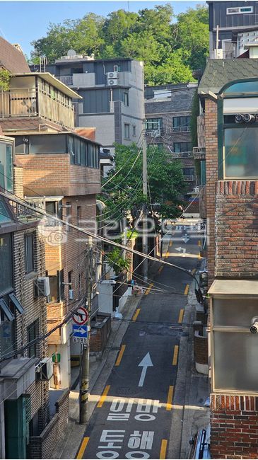 골목,건물,도시,도시풍경,한적함,오르막길,일방통행