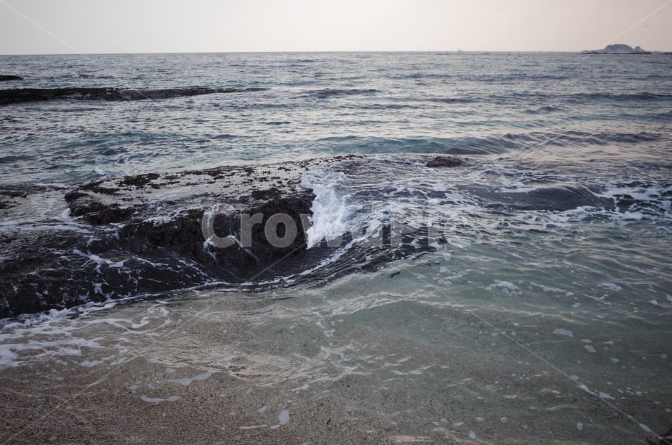water,물,ocean,대양,sea,바다,nature,자연,outdoors,옥외,wave,물결,파도,beach,해변