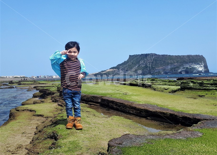 사람,아동,다문화아동,집중,남아,다문화,사람,인물,인간,human,person,어린이,어린아이,child,children,kid