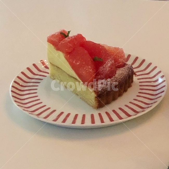 케이크,조각케익,타르트,접시,디저트,빵,후식,카페,자몽,과일