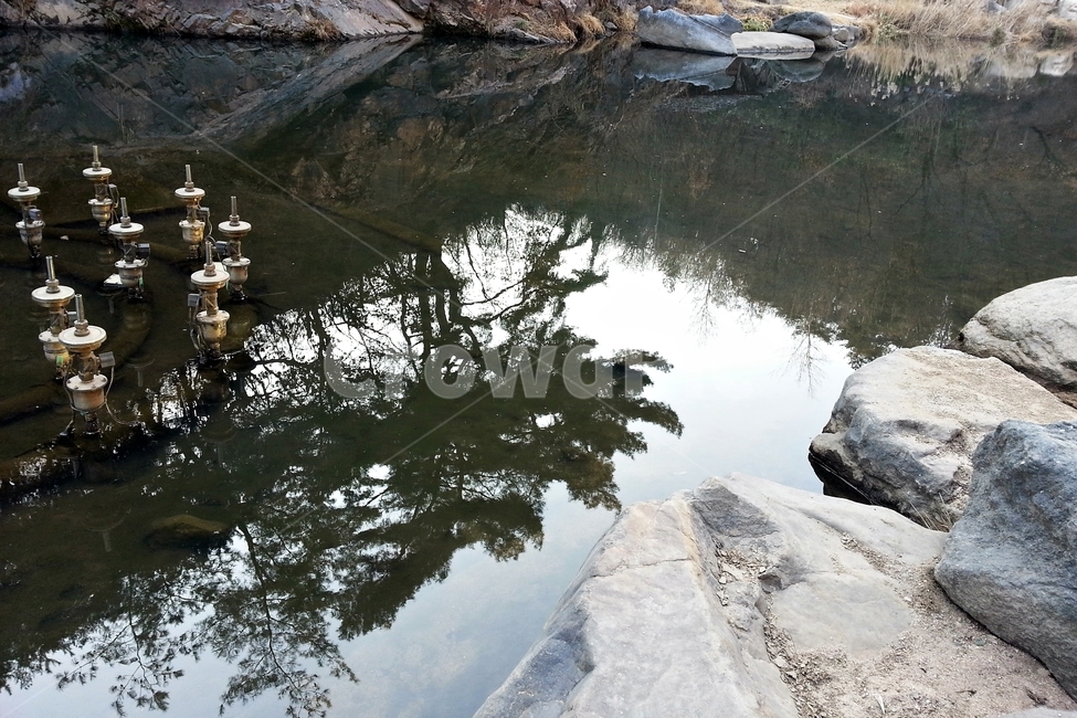반영,분수노즐,분수,하천,물,나무,바위,reflectionwinter,season,stream,자연,풍경,nature,landscape,water,outdoors,옥외