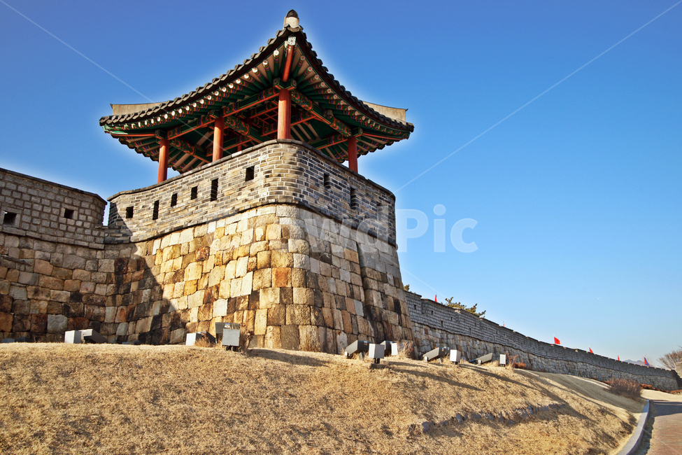 동포루,수원,화성,정조,망루,정약용,조선시대,군사시설,한국전통,한국문화,korean traditional,korean culture,건축물,건물외관,exterior,building,structure,architecture,construction