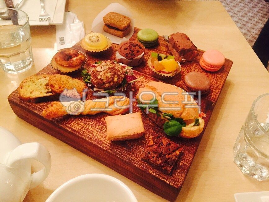 디저트,구움과자,desser,마카롱,샌드위치,머핀,타르트,tart