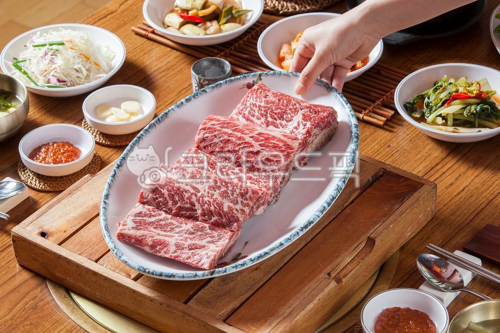 한우,소고기,소갈비,소생갈비,갈비,갈비구이,소갈비구이,소갈비고기,소,생소갈비,요리,음식,식사,food,한우갈비,한우생갈비,생갈비,음식,식재료,요리,food,cook,meal,dishes,food reserves,육류,고기,meat