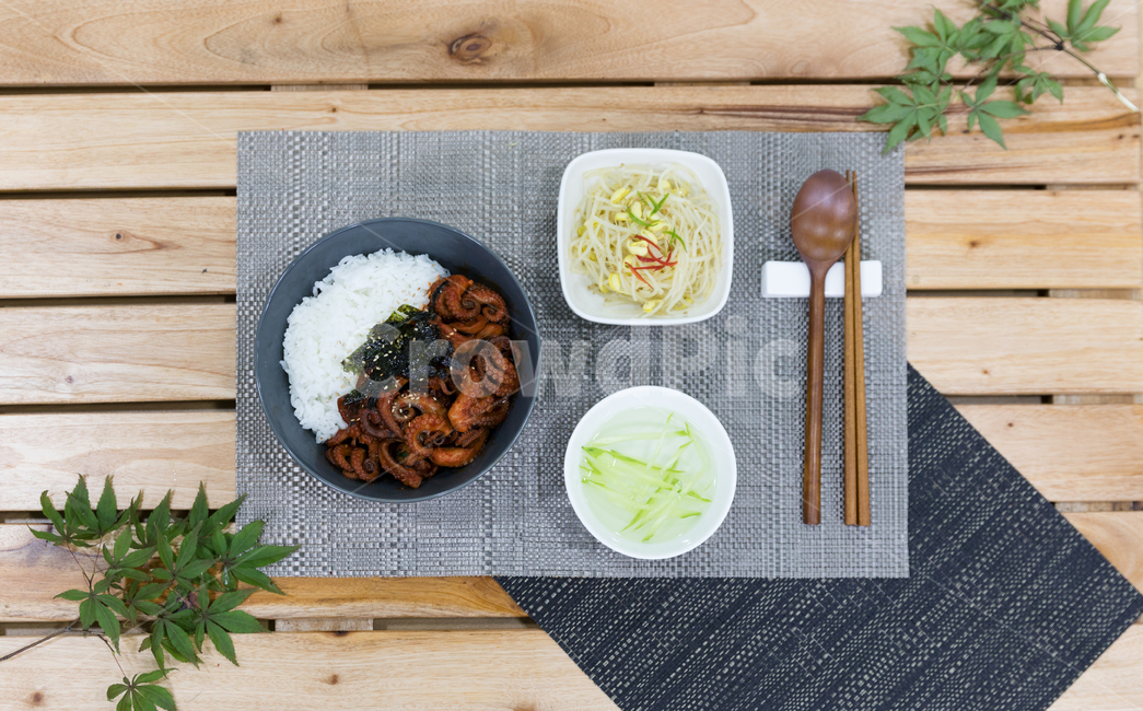 음식,쭈꾸미볶음,식사,안주,쭈꾸미,저녁식사,한식,korea,spicy,오징어볶음,식당,매콤,매운맛,red,맛집,고추장,고춧가루,식재료,요리,cook,reserves,수산물,해산물,fisheryproducts,seafood,한국음식,한국요리,food,dishes,korean,meal,koreancook,맛있다,먹다,맵다,소스,볶음,음식,식재료,요리,food,cook,meal,dishes,food reserves,한식,한국음식,한국요리,korean food,korean dishes,korean meal,korean cook