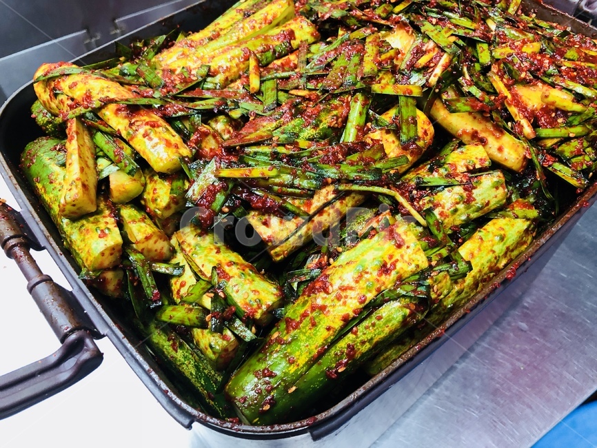 한국음식,김치,오이김치,오이소박이,반찬,음식,식재료,요리,food,cook,meal,dishes,food reserves,한식,한국음식,한국요리,korean food,korean dishes,korean meal,korean cook