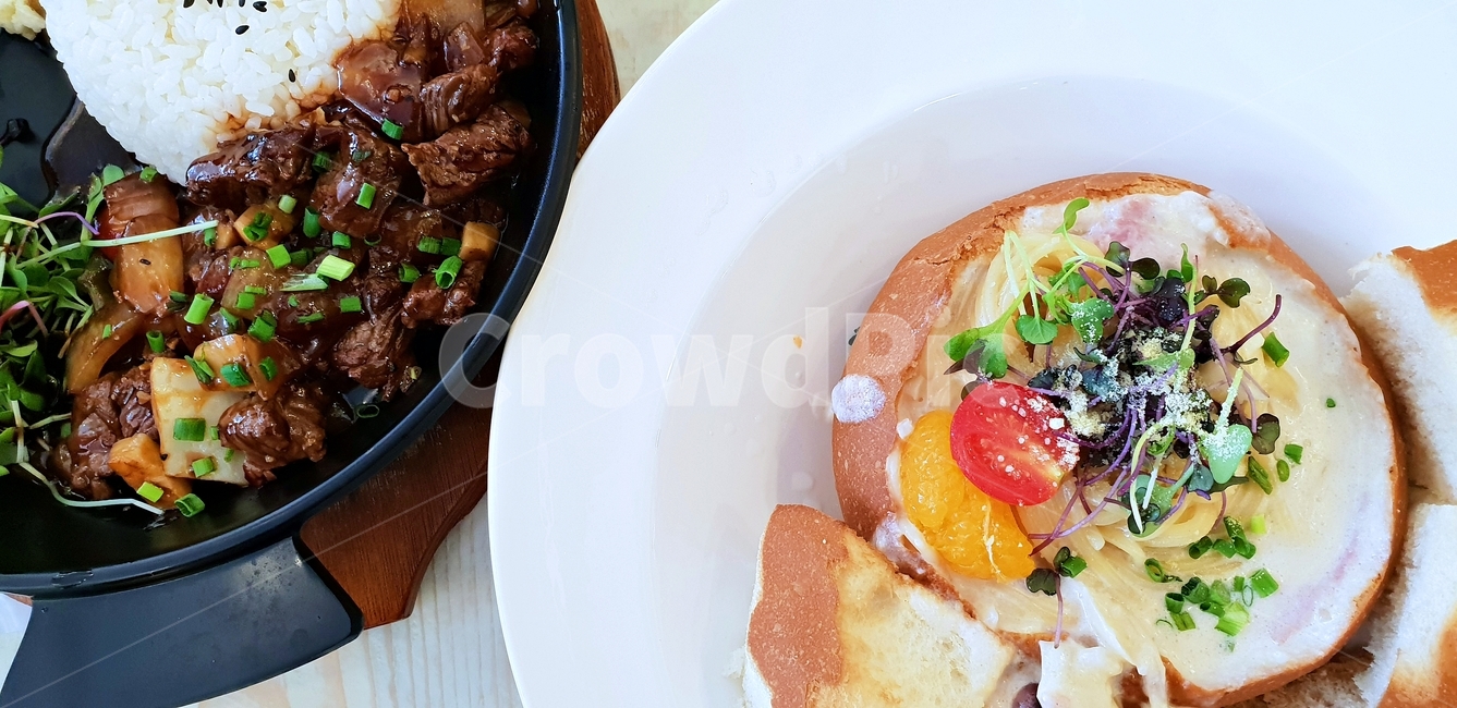 밥,찹스테이크,빠네스파게티,빠네,접시,스테이크,고기,음식,푸드,육류,food,steak,rice,식사,cook,레스토랑,감성,먹방,먹거리,음식,식재료,요리,food,cook,meal,dishes,food reserves,양식,서양음식,서양요리,western food,western dishes,western meal,western cook