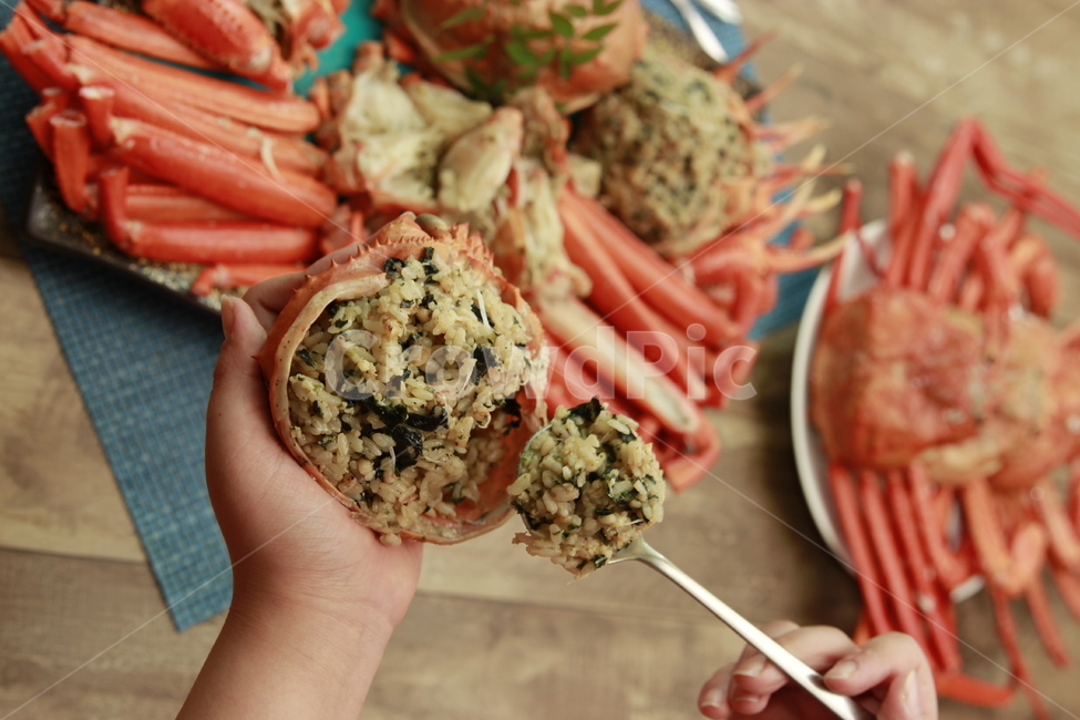 해물,홍게,대게,해산물,한식,한국음식,홈파티,속초,음식,식재료,요리,food,cook,meal,dishes,food reserves,한식,한국음식,한국요리,korean food,korean dishes,korean meal,korean cook