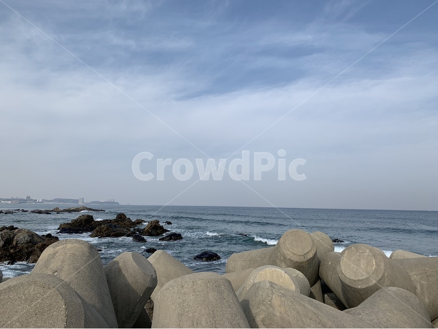 바다,하늘,돌맹이,방파재,구름,자연,풍경,nature,landscape,promontory,곶