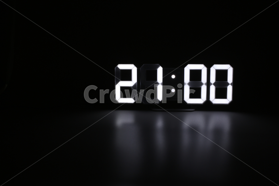시간,시계,디지털시계,time,스케쥴,schedule,약속,밤,night